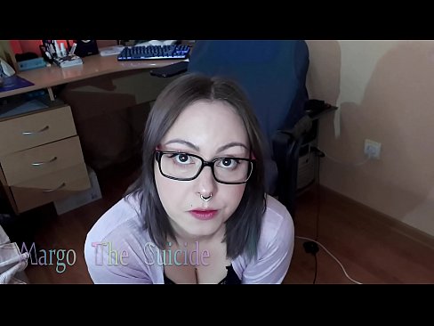 ❤️ Suíonn Cailín Sexy le Gloiní Dildo go domhain ar an gCeamara ️ Fucking ag ga.super-vip.top ☑
